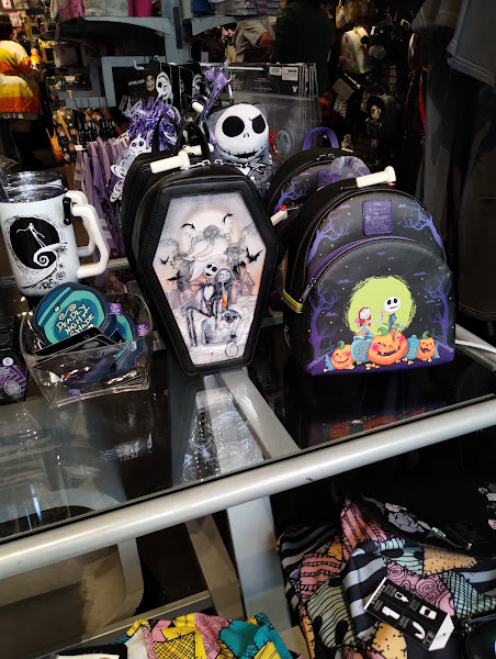 Hot Topic 4