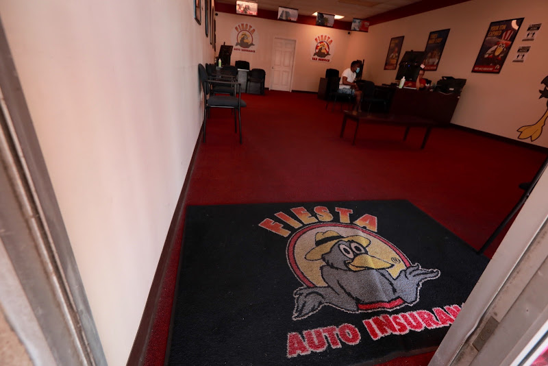 Fiesta Auto Insurance & Tax Service 5