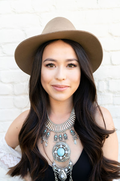LASHBAR Kearny Mesa | San Diego Eyelash Extensions and Brows 1