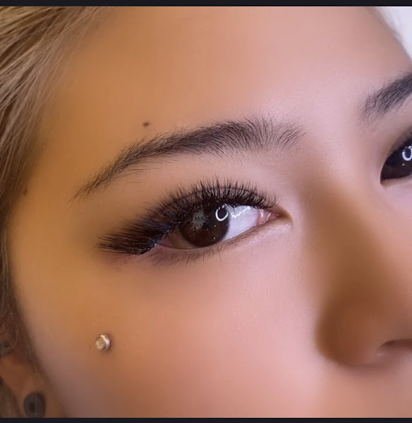 Hour Lashes (Clairemont) 5