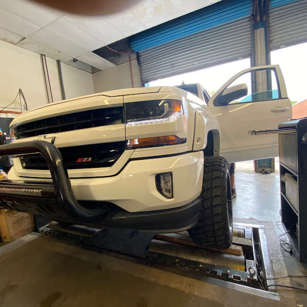 Moses Auto Service & Repair 4