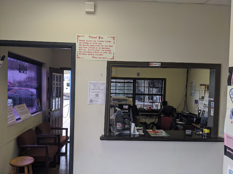 Johnnys Automotive 2
