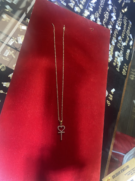 Gold & Diamond Jewelers 4