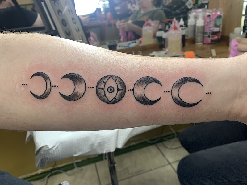 Iron Ink Tattoo 4