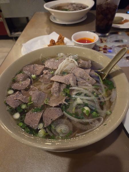 Pho Hang & Grill 4