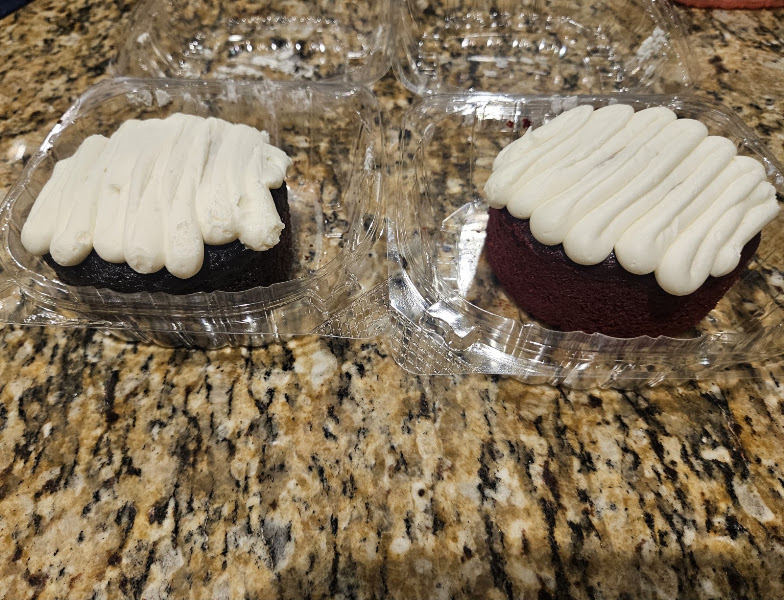 Southern Sweet Bee Bakery 4