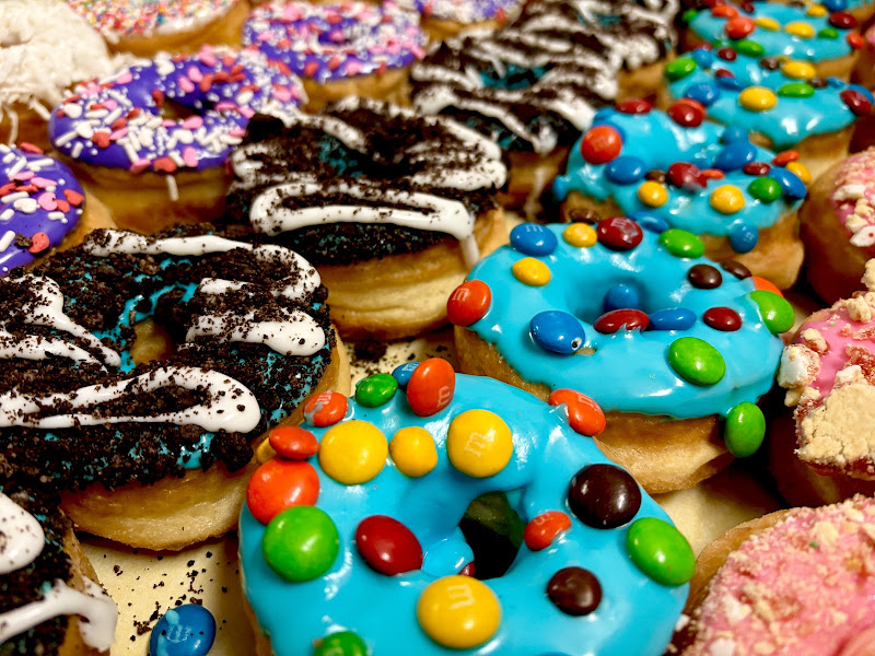 Robin’s Snowflake Donuts & Cafe 5
