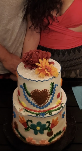 Los Globos Bakery 4