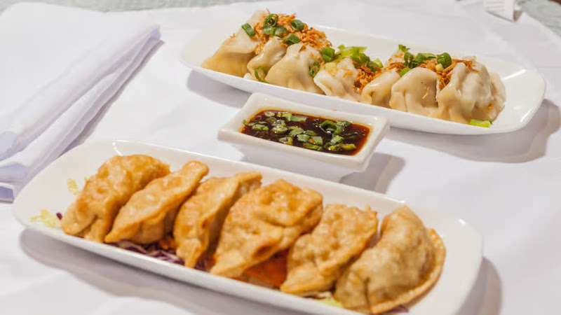 Saigon District Vietnamese Restaurant 4