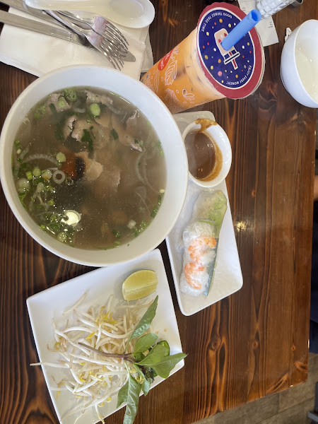 Vn'Wich Cafe 5