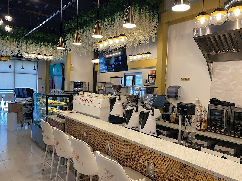 CAFE & PHO 5