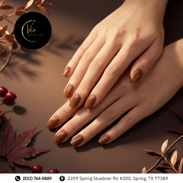 VIE NAILS & SPA 2