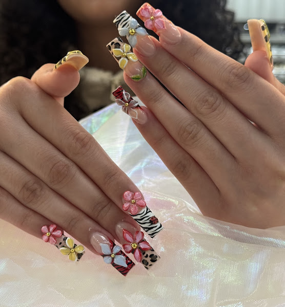 VIE NAILS & SPA 4