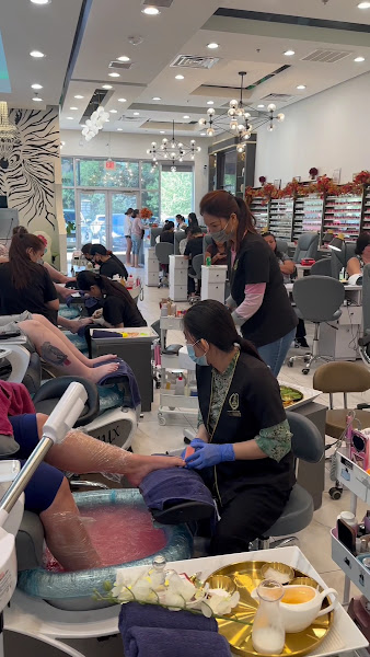 Bellacio Nails & Spa 3
