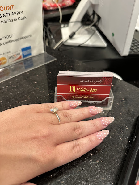 DJ Nails Spa 4