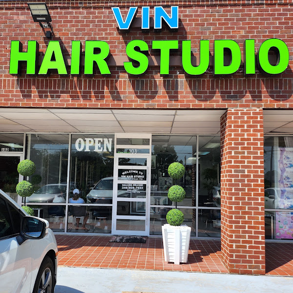 Vin Hair Studio 5
