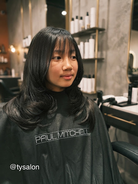 Ty Salon 4