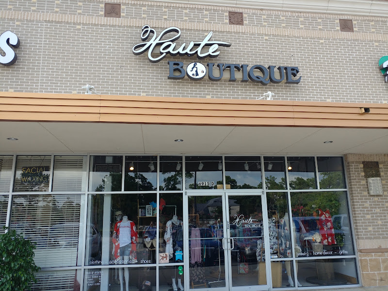 Haute Boutique 2