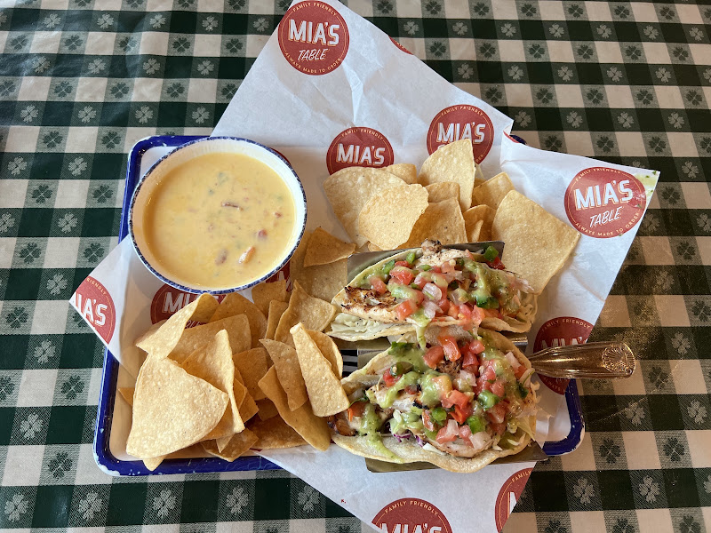 Mia's Table 4