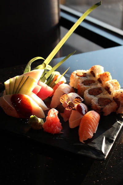 Edojin Sushi Restaurant 4
