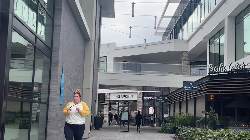 Skin Laundry - La Jolla UTC 3