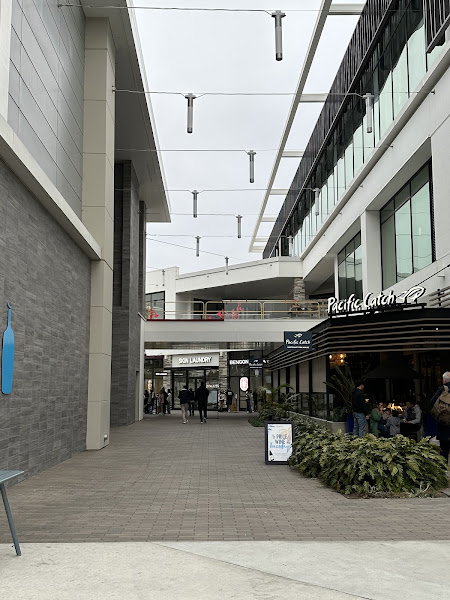 Skin Laundry - La Jolla UTC 4