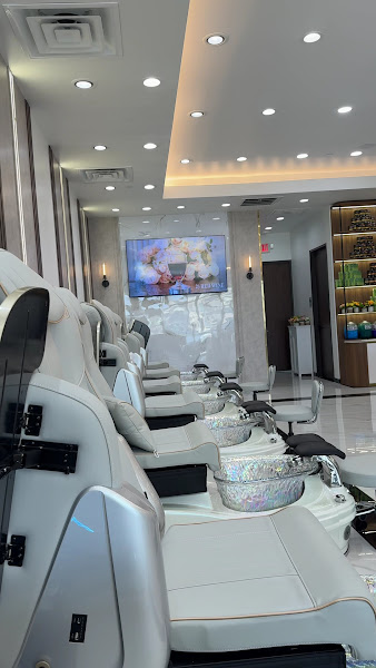 VENTANA NAILS & SPA 3