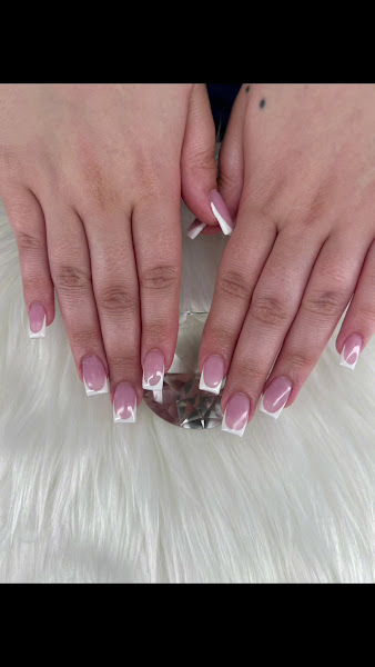 American One Nails 2