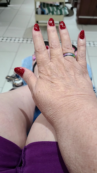 M&J Nails Bar 2
