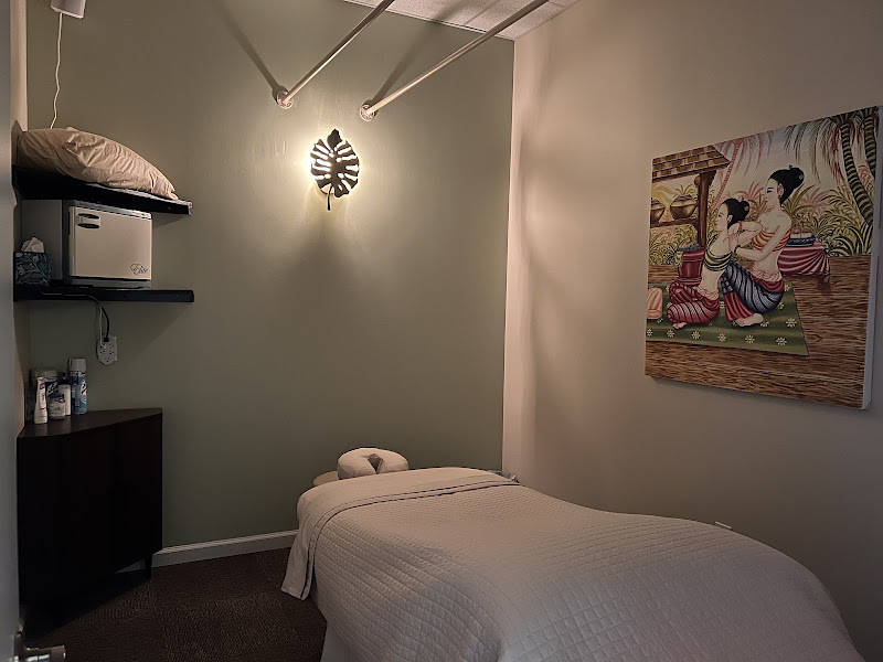 Ihealing Thai Massage and Cupping LLC 3