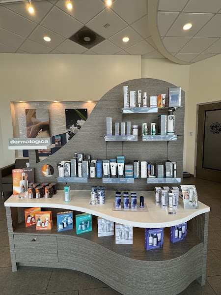 Hand & Stone Massage and Facial Spa 5