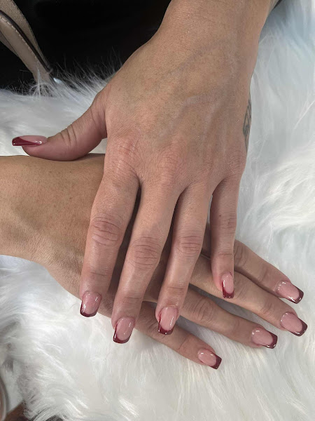 Polo 2 Nails 3