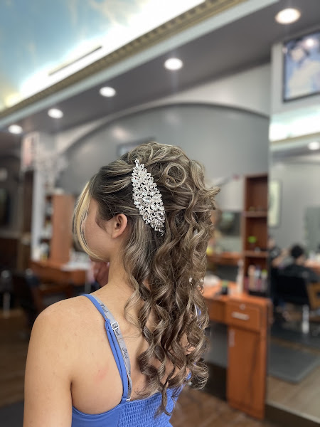 Britney Hair Studio 2
