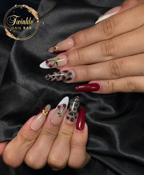 Twinkle Nail Bar