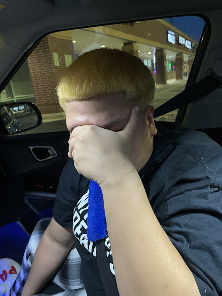 Lee Salon 5