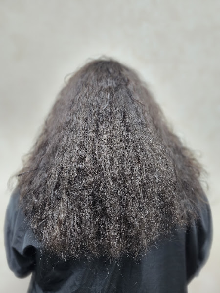 IVNI Hair Studio 3