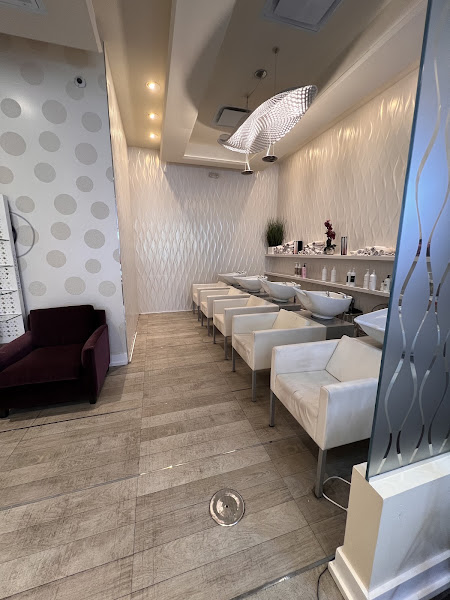 Uptown Hair Salon & Blow Dry Bar Vintage Park 5