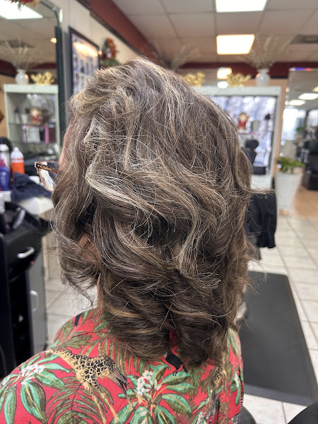 Innovation Hair Salon 2