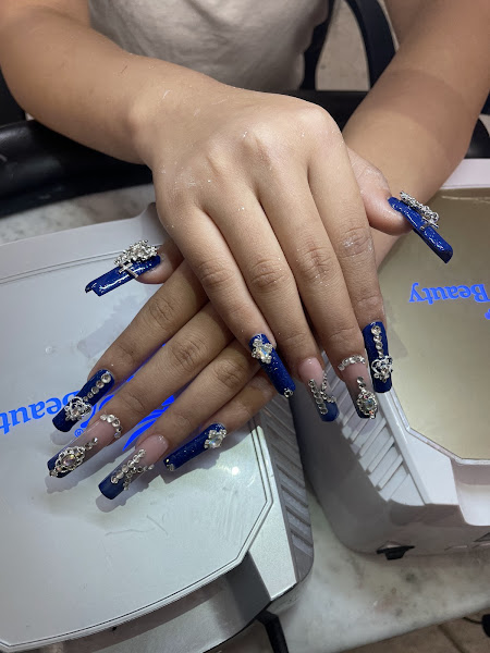 Lisa Hair & Nail 3