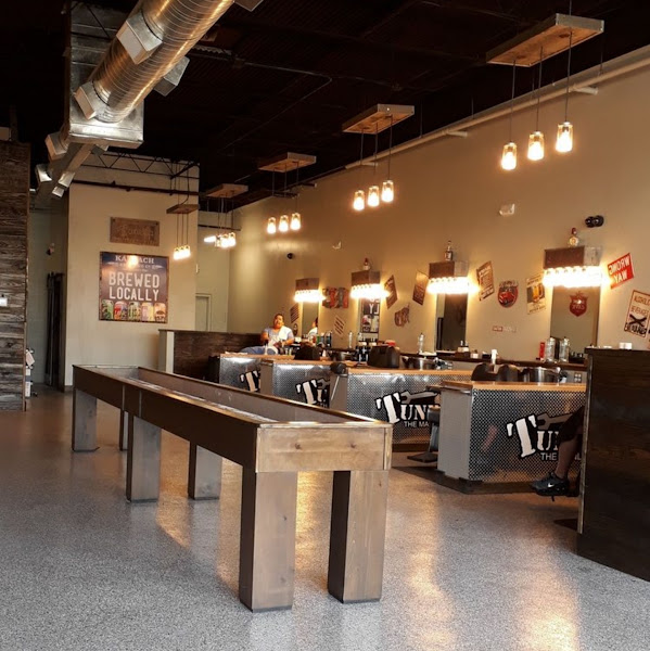 Tune Up: The Manly Salon (Jersey Village) 3