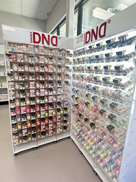 Top Notch Nail & Beauty supply 3