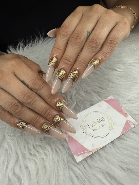 Twinkle Nails & Spa 2 3