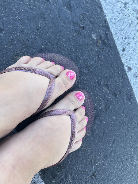 Queen nail and hair 3