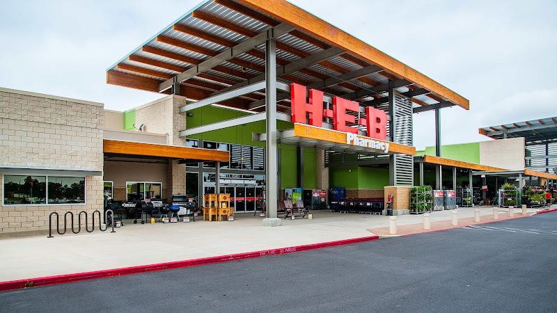 H-E-B 4