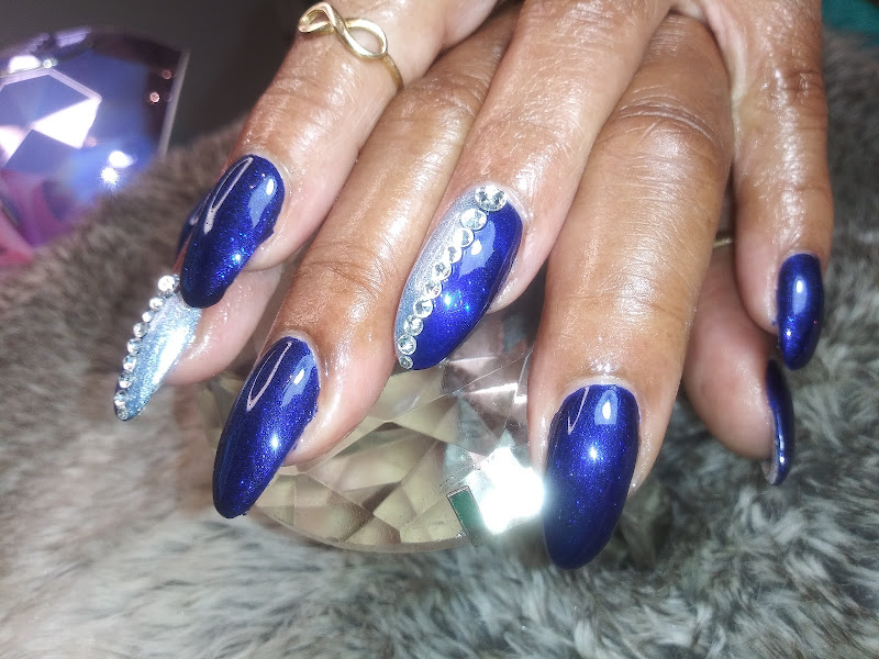 Adrian's Bosslady Nail Salon 5