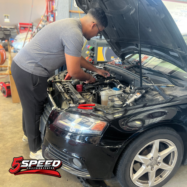 5 Speed Collision Center 4
