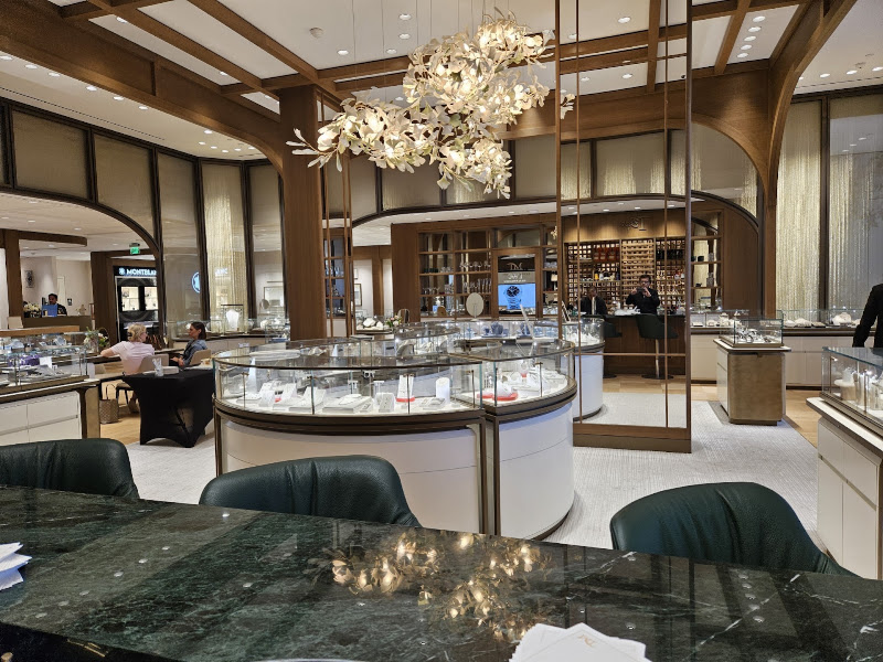 Thomas Markle Jewelers | The Woodlands 5