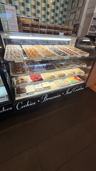 Savannah Cafe & Bakery 3