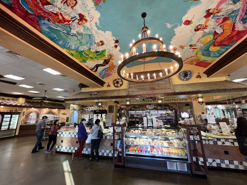 El Bolillo Bakery 5