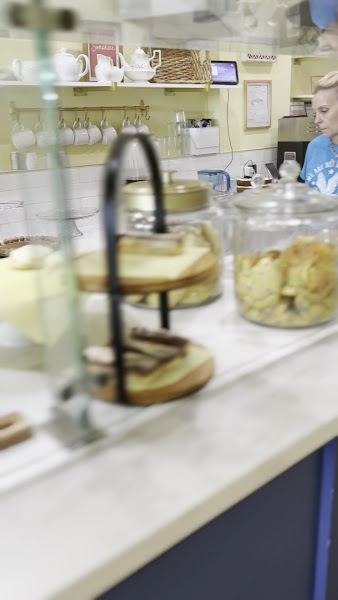 Sunshine Kitchen 3